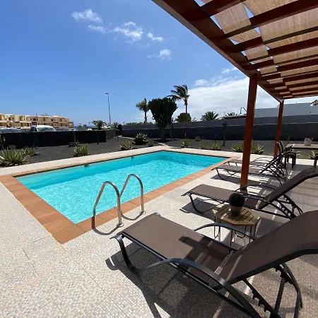 Villalia Capri Playa Blanca  Exterior photo